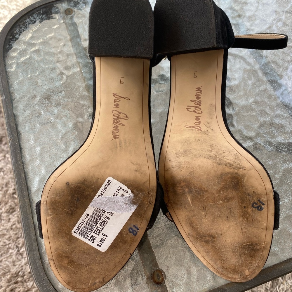 Sam Edelman Woman’s Odila Heel Sandal, Black Suede, 9US. Very cute & comfortable - Picture 6 of 9